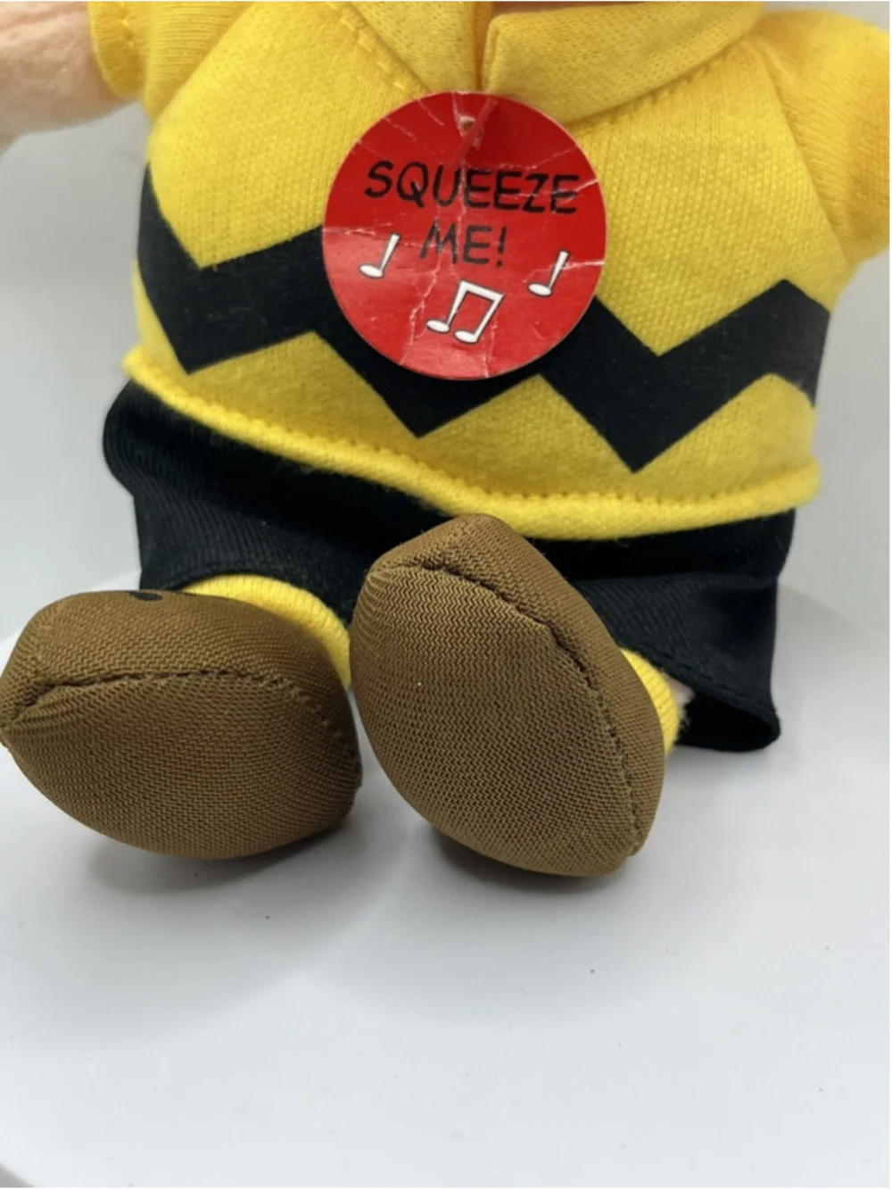 VTG Peanuts 2010 TY Beanie Baby Charlie Brown NEEDS BATTERIES RETIRED WITH TAG